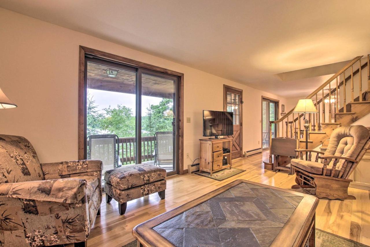 Waterfront New England House On Wickaboag Lake! West Brookfield Exteriör bild